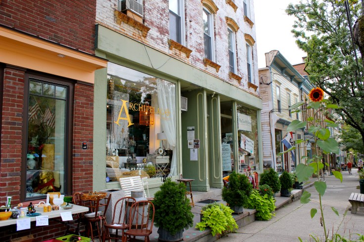 Tiendas de Antigüedades en Main Street